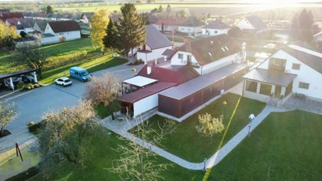 Kukorica Csarda Apartman 2 Balatonujlak Exterior photo